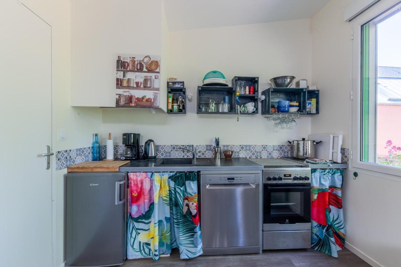 Appartement La Halte Des Miquelots - Appt Avec Jardin à Vains Extérieur photo
