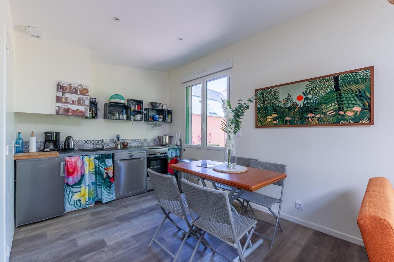 Appartement La Halte Des Miquelots - Appt Avec Jardin à Vains Extérieur photo